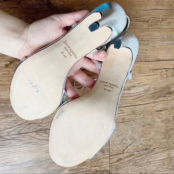 Kate Spade Giulia Silver Flower Appliqué Heels 9.5 - Picture 7 of 8